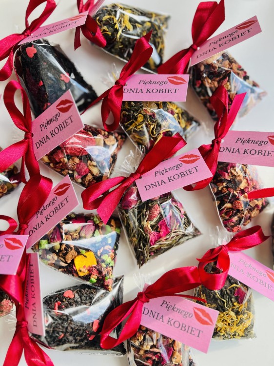 dzień kobiet upominek