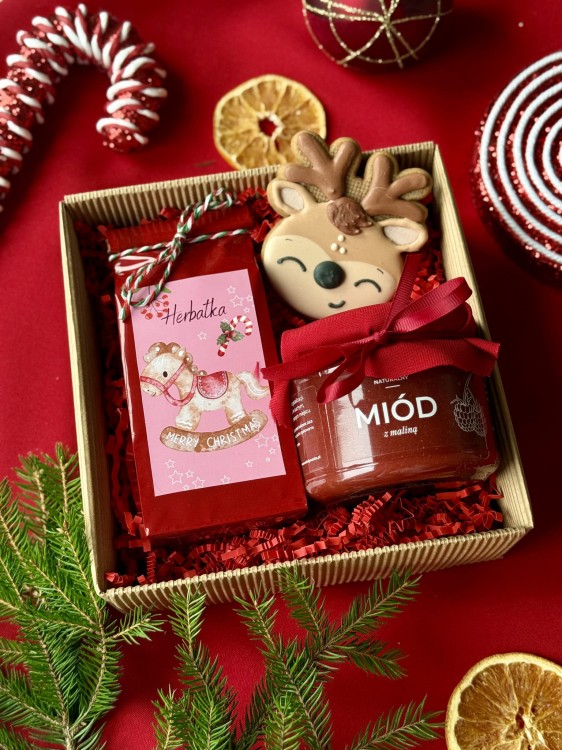 zestaw świąteczny malina herbata piernik