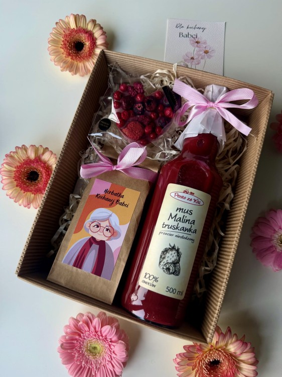 zestaw mus herbata czekolada